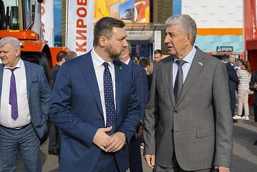 Сергей Грачев: «Меновой двор» – сокращает до минимума дистанцию между производителем и покупателем»